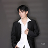 李宏