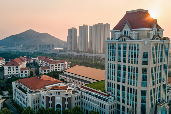 学校建筑环境