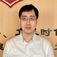 王诗铭