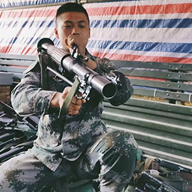 董教官