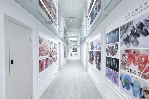北京金善化妆学校教学环境展示