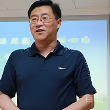 杨献荣