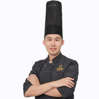梁强老师