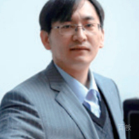 卫教授