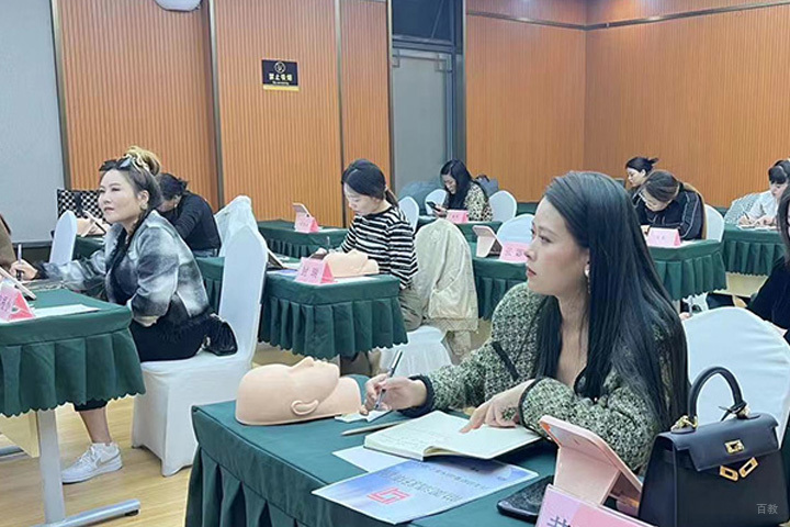 学校环境