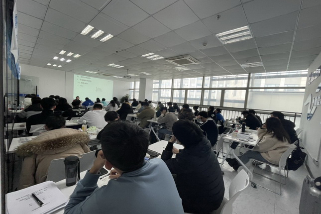 认真的学生