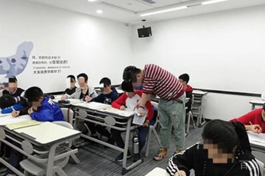 老师答疑场景