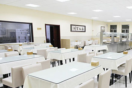 学校食堂环境