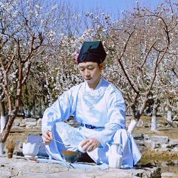 恬洋