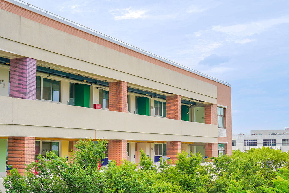 教学大楼环境一角