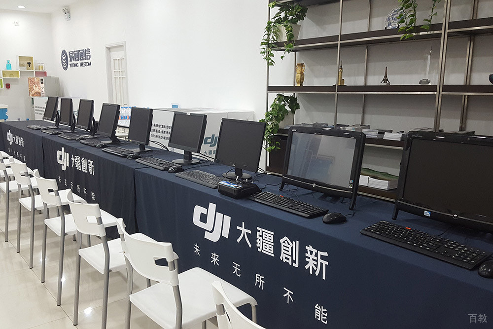 电脑教室环境