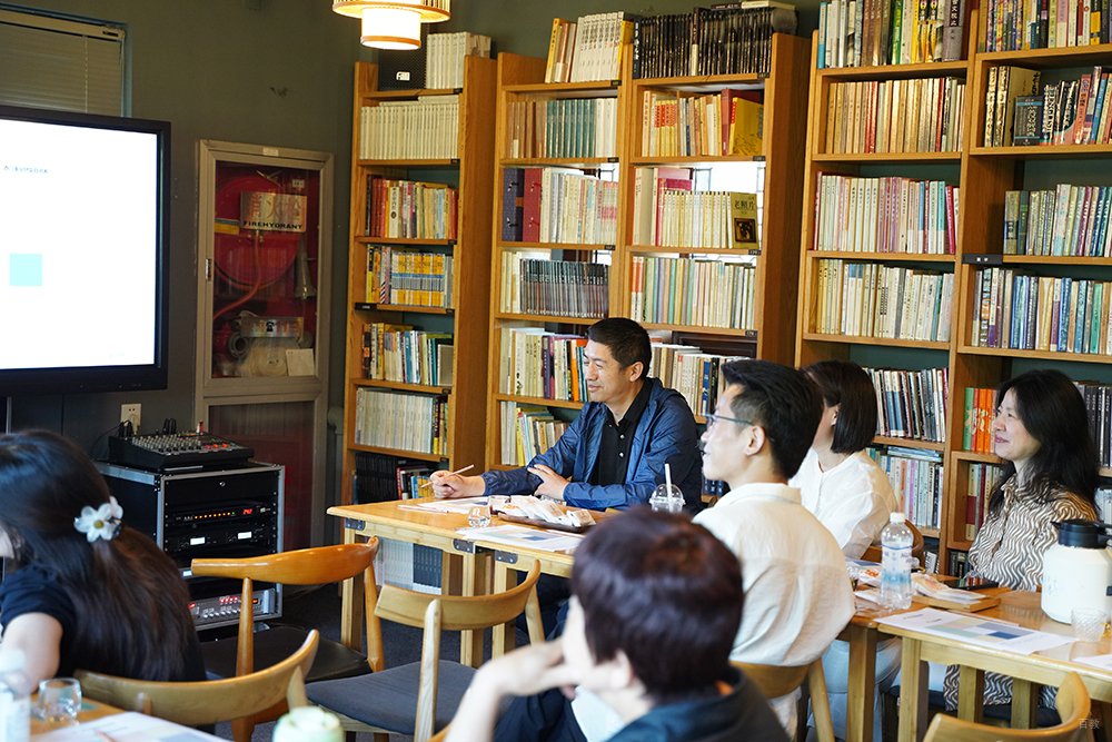 学生学习现场