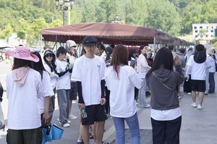 辅无忧教育校区学员风采展示