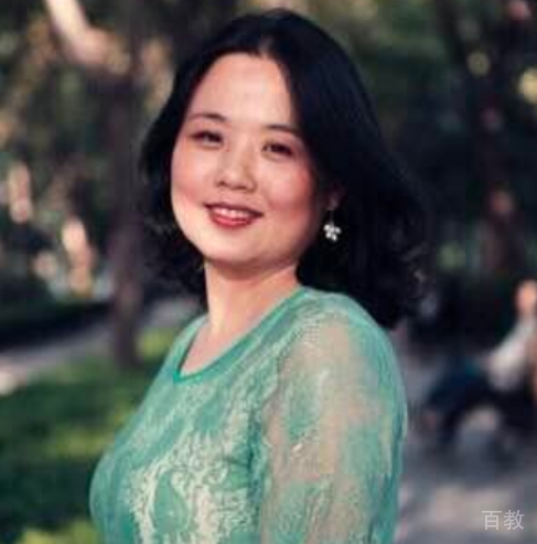 李奕滨
