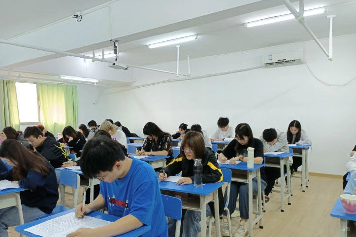 学员上课场景2