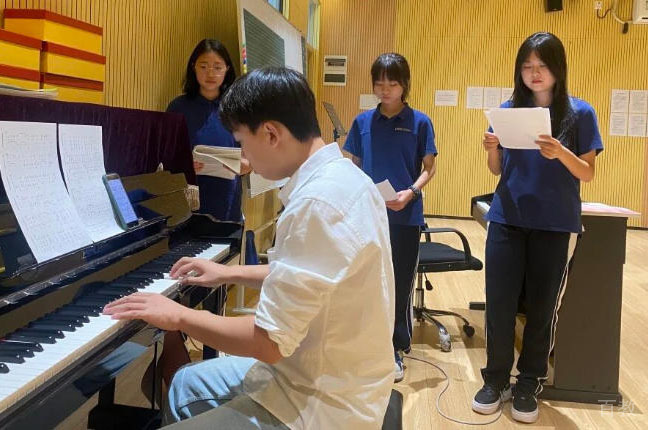 学校音乐教室环境