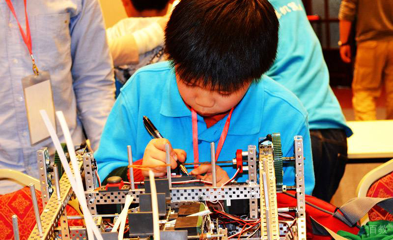 学员正在用心上课