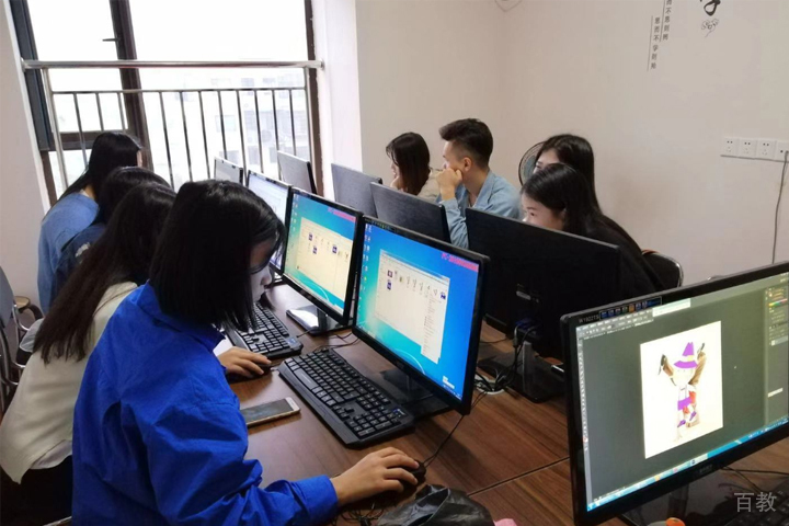 学员学习现场