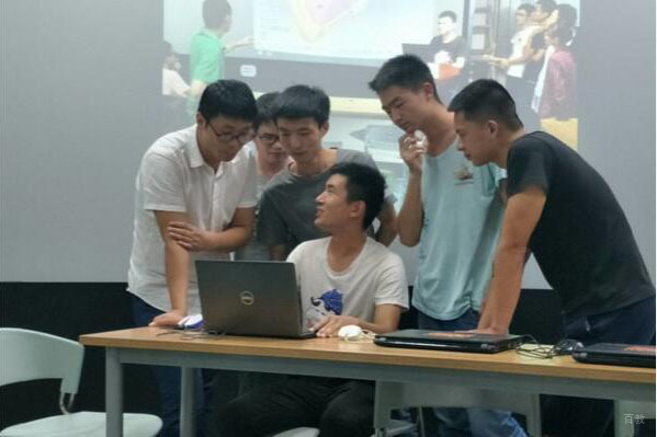 学员探讨