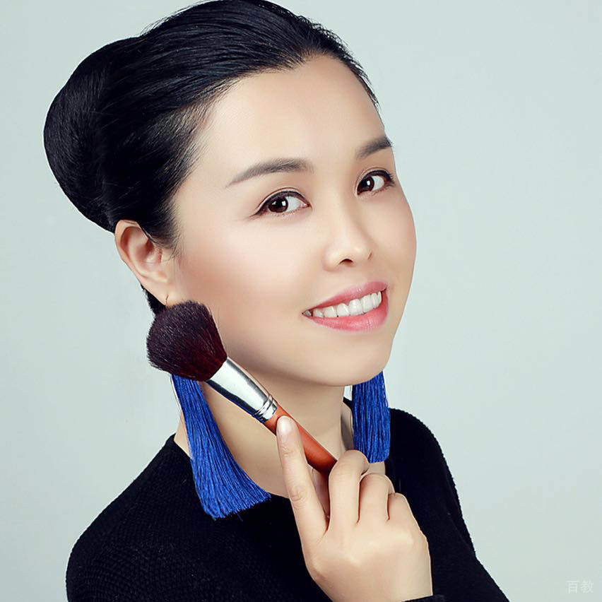 T.N_化妆老师