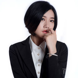 黄紫君