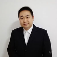 高铭