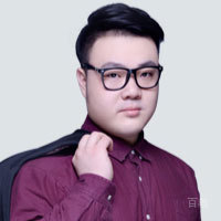 环球教育-梁仲远