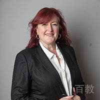 Lisa Beardrnove